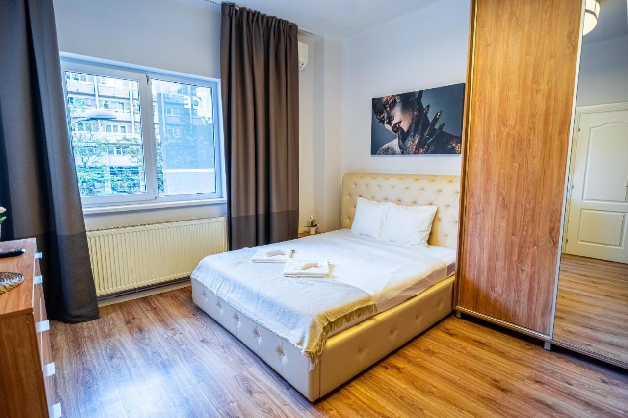 Cozy Apartments Near Calea Victoriei ブカレスト エクステリア 写真