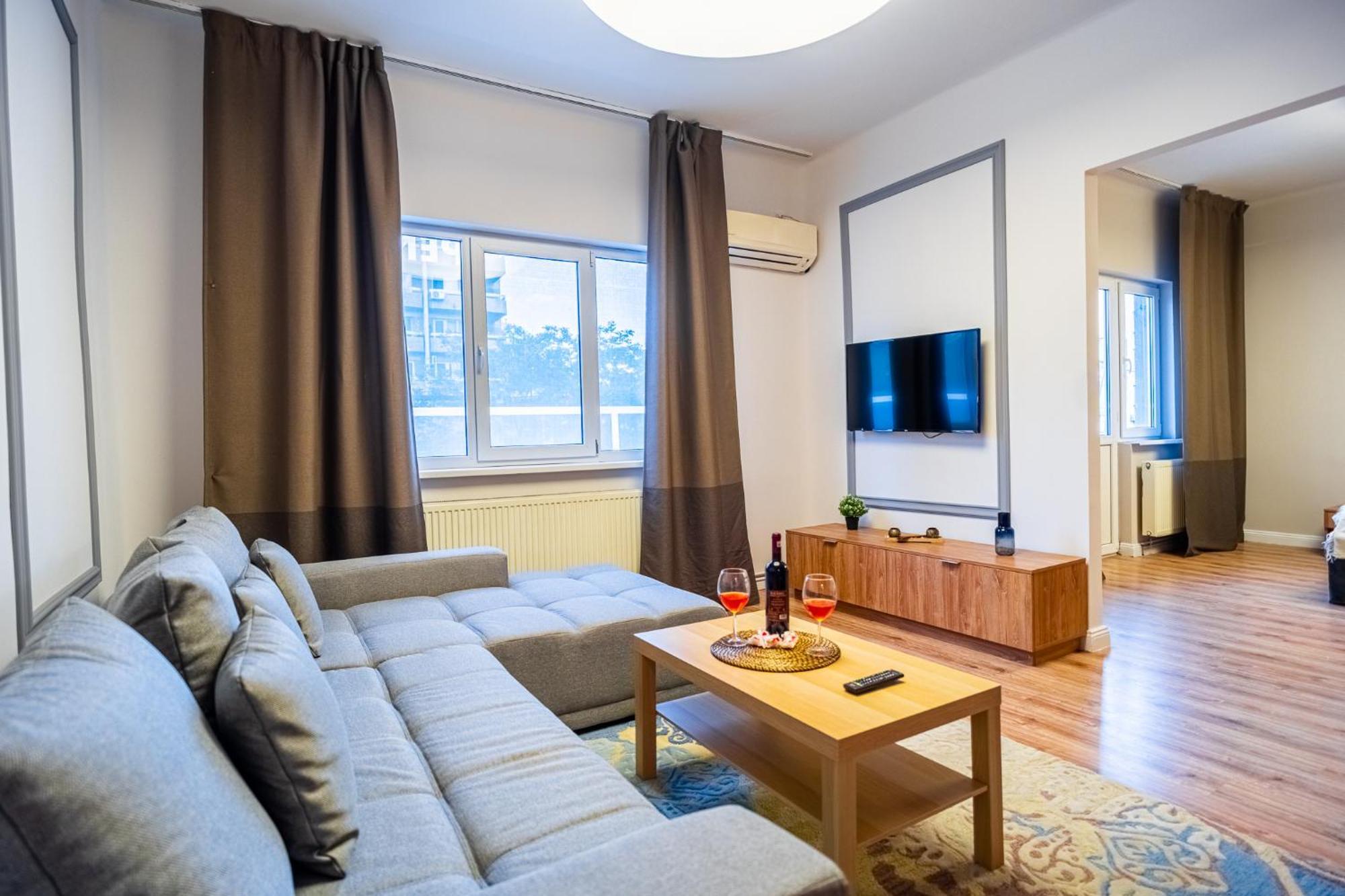 Cozy Apartments Near Calea Victoriei ブカレスト エクステリア 写真