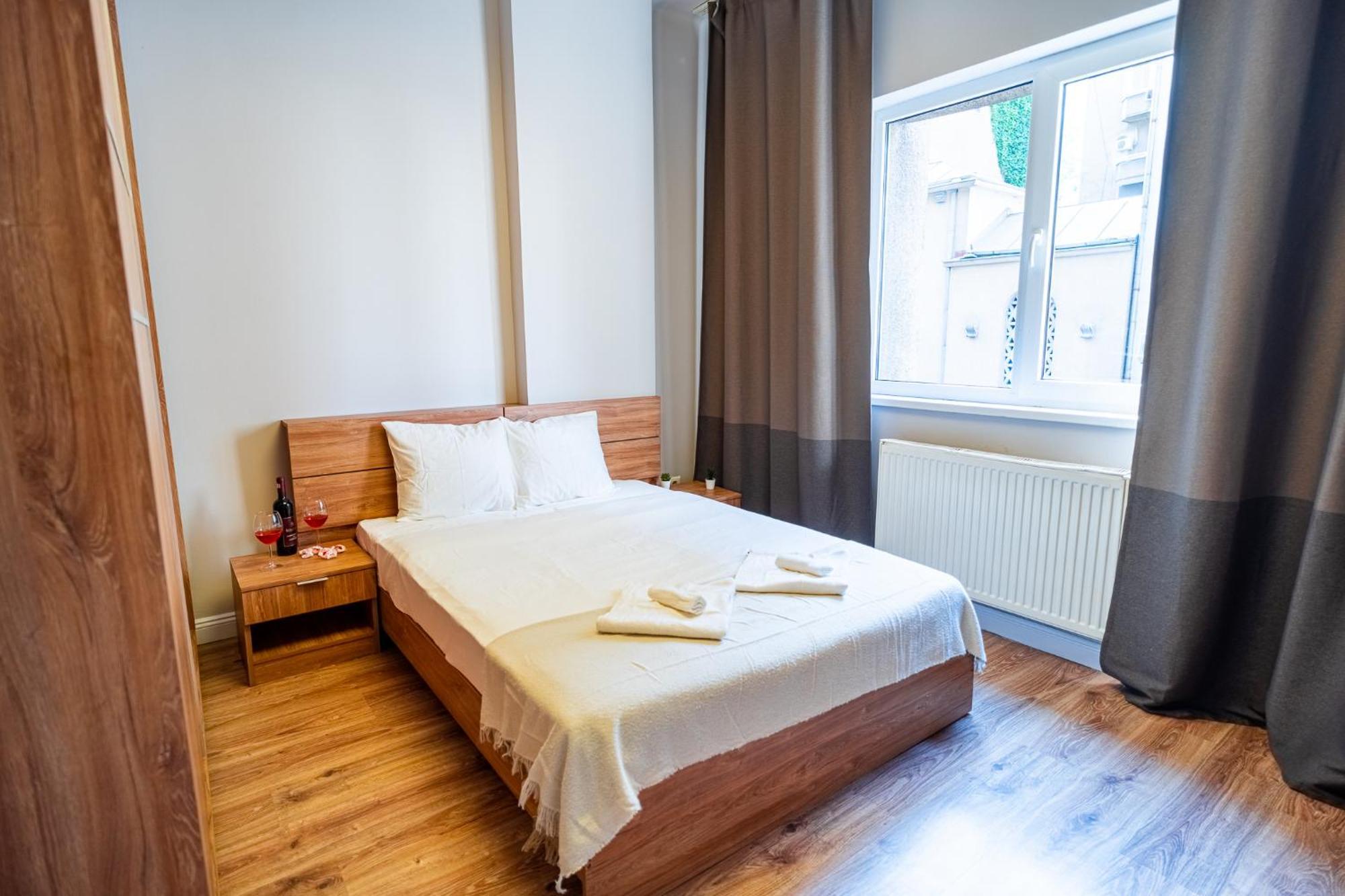 Cozy Apartments Near Calea Victoriei ブカレスト エクステリア 写真